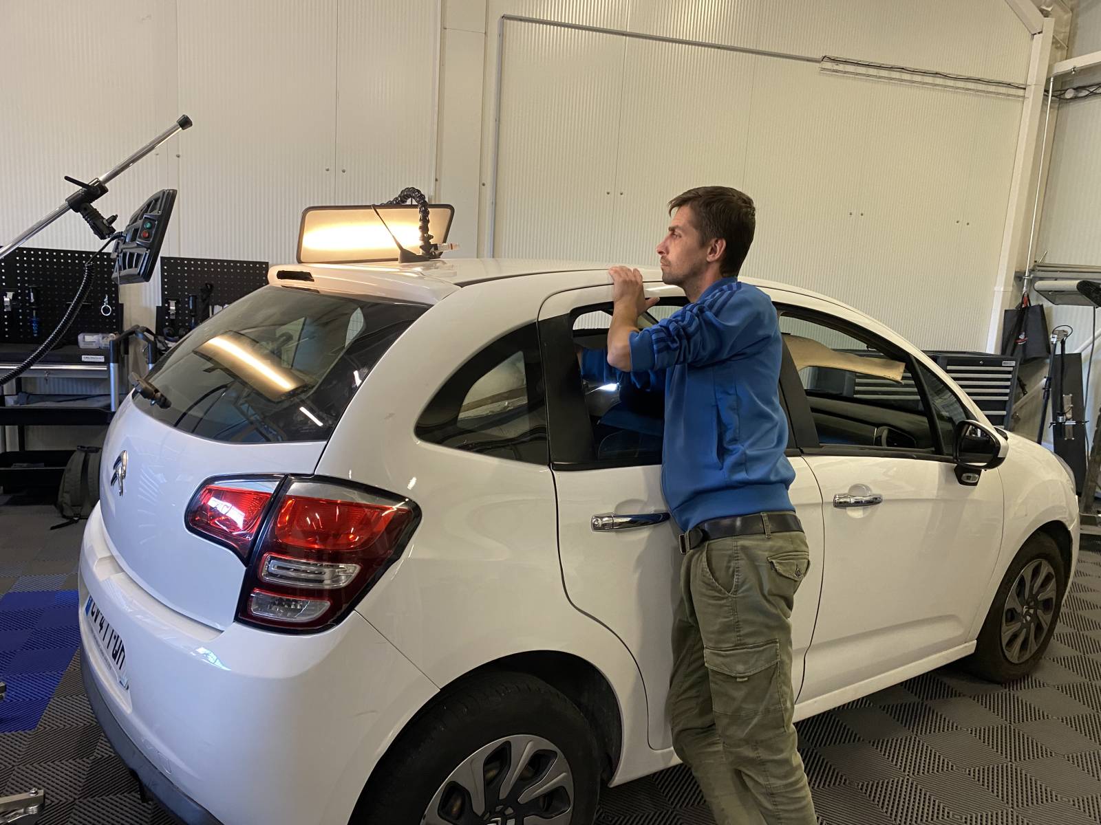 Centre de formation débosselage compte CPF Marseille et Bouches du Rhône