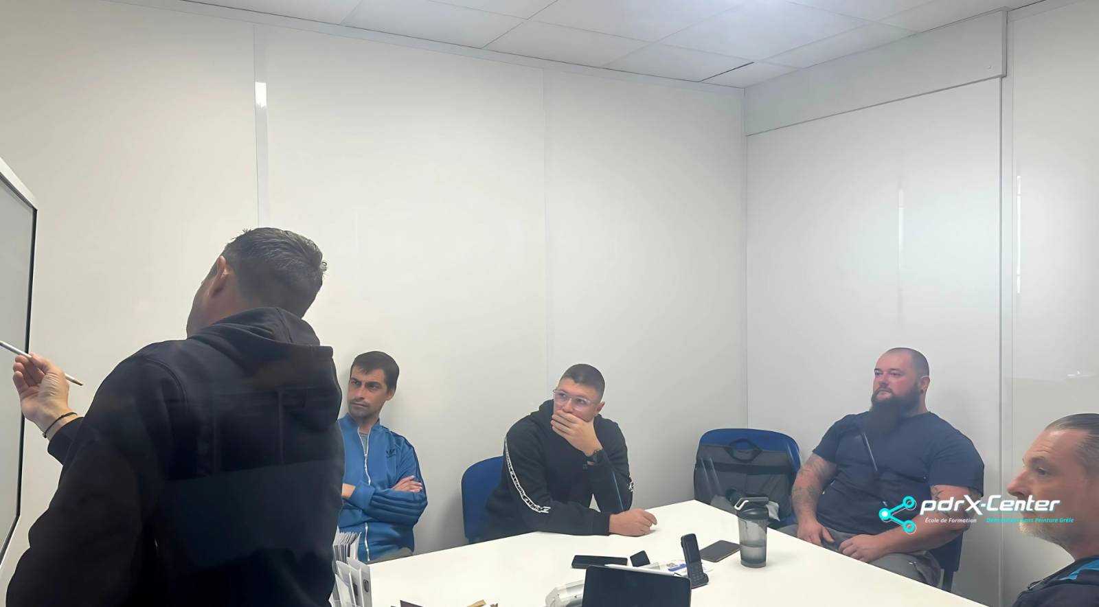 Formation professionnelle en réparation de carrosserie sans peinture Toulouse et région Occitanie