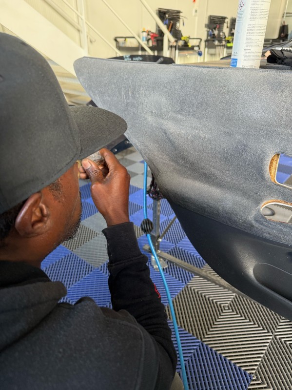 FAQ – Formation réparation intelligente sur garnitures tissu, cuir, vinyle et plastique avec PDRX-Center