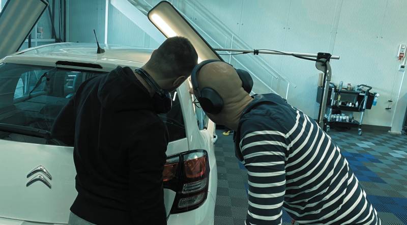 Formation sur redressage dsp à la colle sur montant 