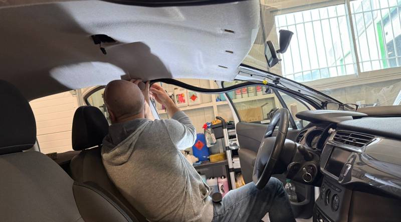 Maîtriser les bases du débosselage sans peinture : Une étape essentielle pour nos élèves chez PdrX-center