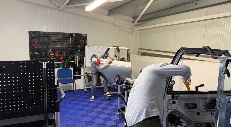 FAQ : Que faut-il savoir pour devenir débosseleur à son compte en SARL ou auto-entreprise ?