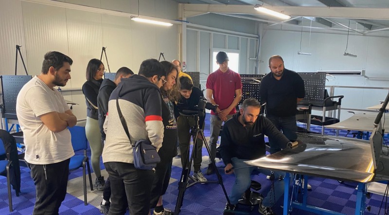 Formation CQP débosselage sans peinture Marseille avec hébergement inclus pour reconversion professionnelle rapide et financement CPF disponible